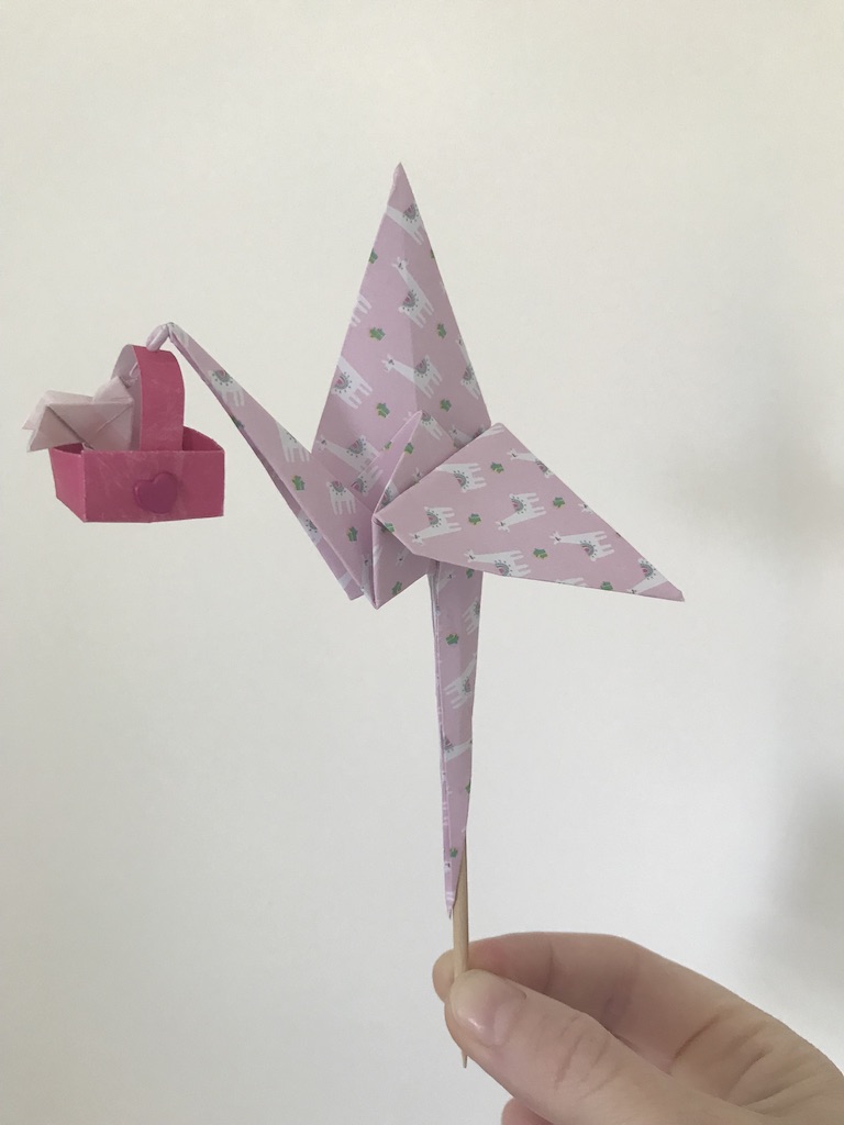 Cigogne Origami LAMA SUR LA BRANCHE